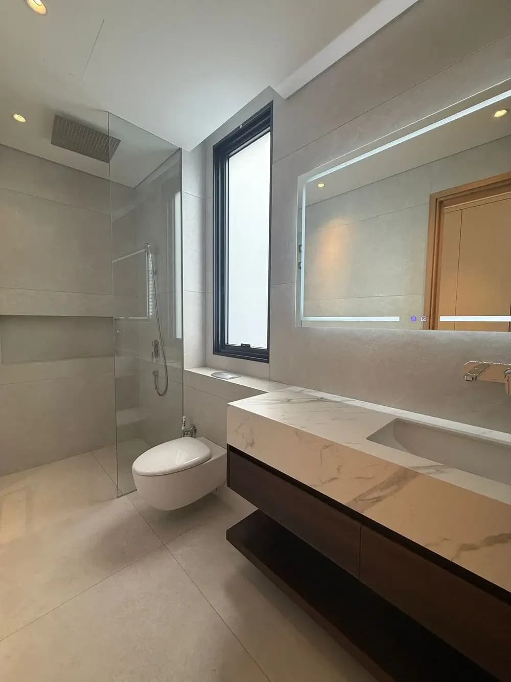 Clean bathroom in a landed home